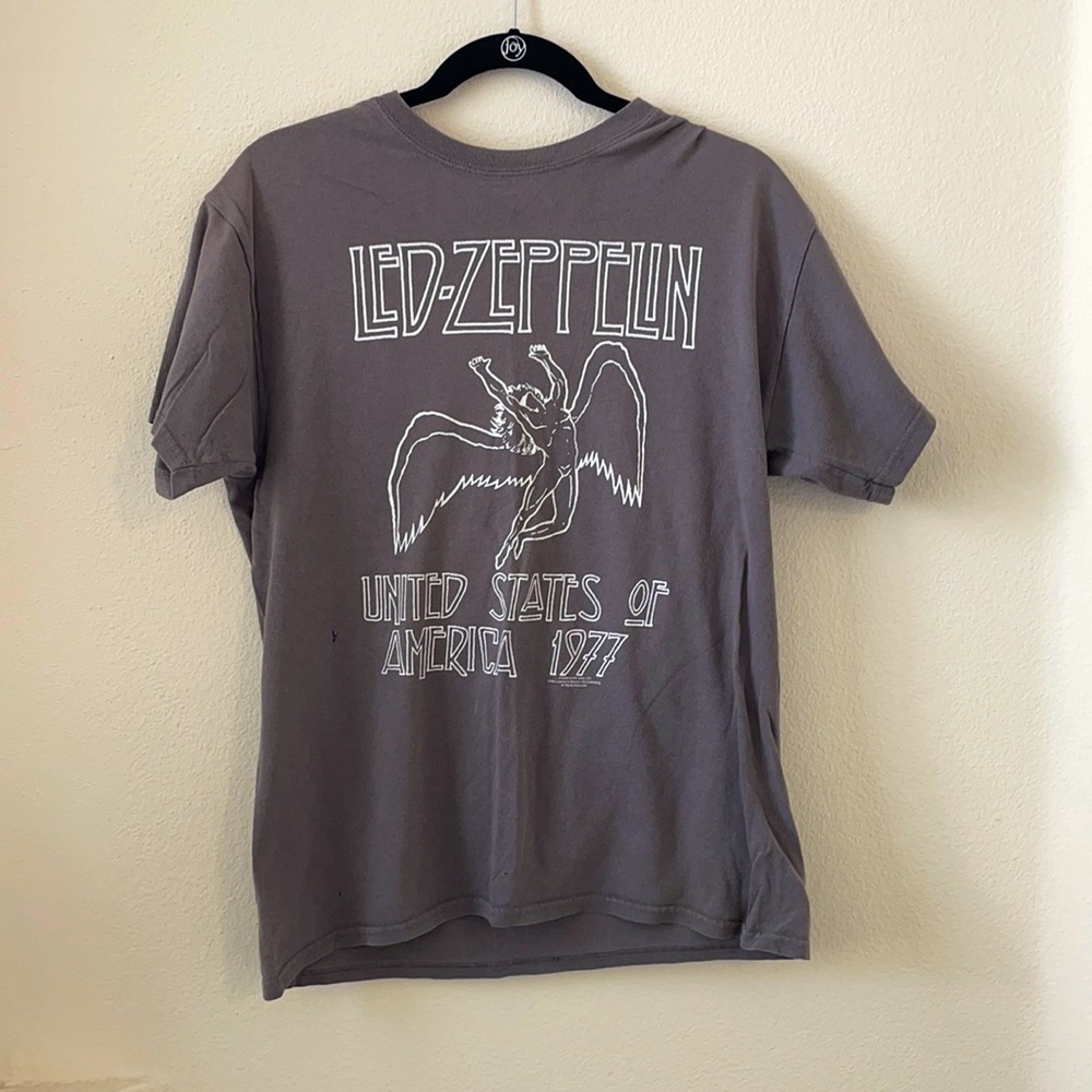 “Vintage” Led Zepplin shirt